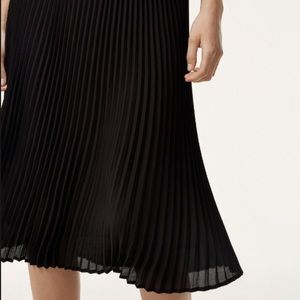 Wilfred (Ariztia) Pleated Midi Skirt